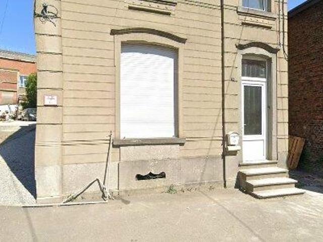 Apartment for rent in Courcelles