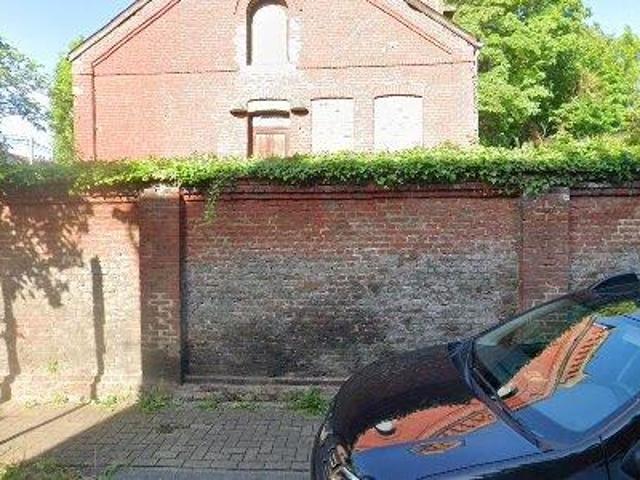 Apartment for rent in Courcelles