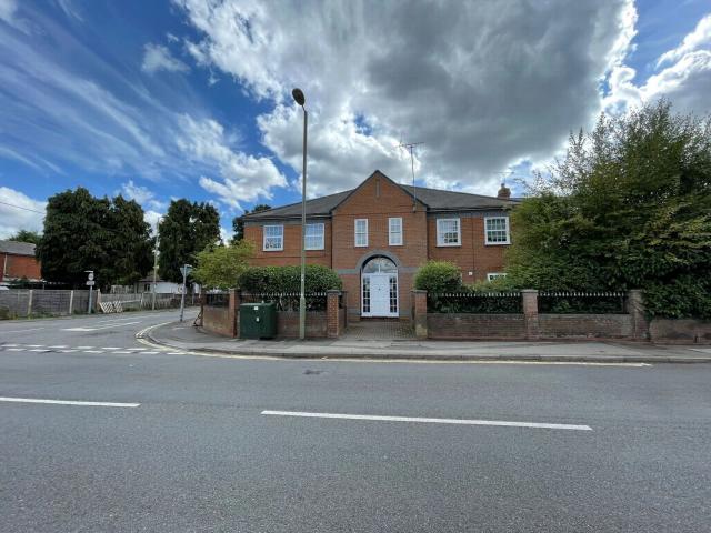 apartment for rent in Cove Road, Farnborough, GU14