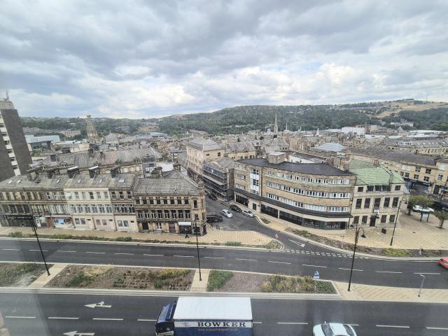 apartment for rent in Cow Green, Halifax, Halifax