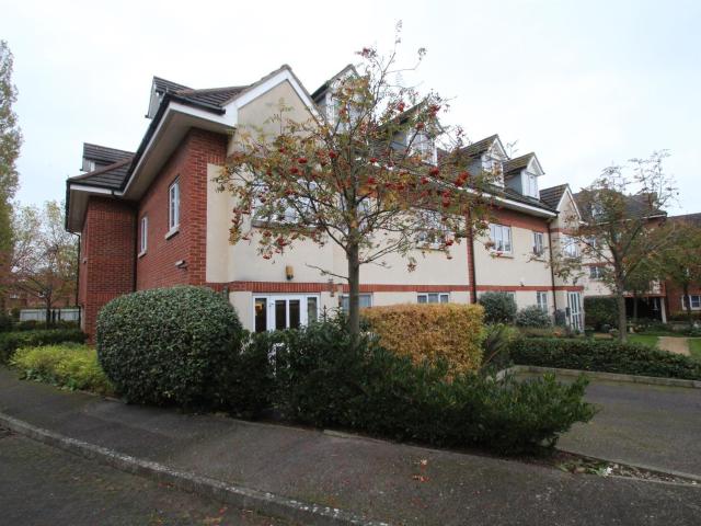 apartment for rent in Coy Court, Aylesbury, Aylesbury