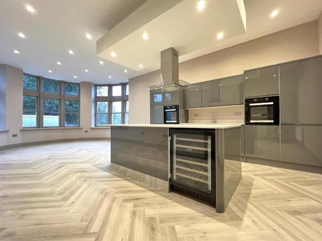 apartment for rent in Coach House Lane, S60 3FG
