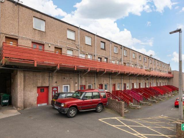apartment for rent in Causewayside, Edinburgh, EH9 1UU