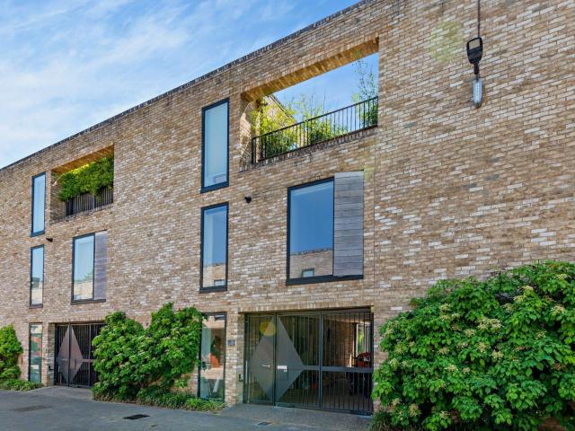 apartment for rent in Cambridge Cambridgeshire CB2 8BX Henslow Mews