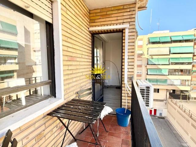 Apartment for rent in Campoamor Altozano, Alicante / Alacant city, Alicante