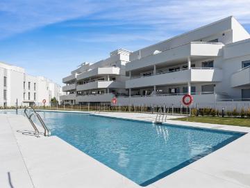 Apartment For Rent in Cancelada, Estepona