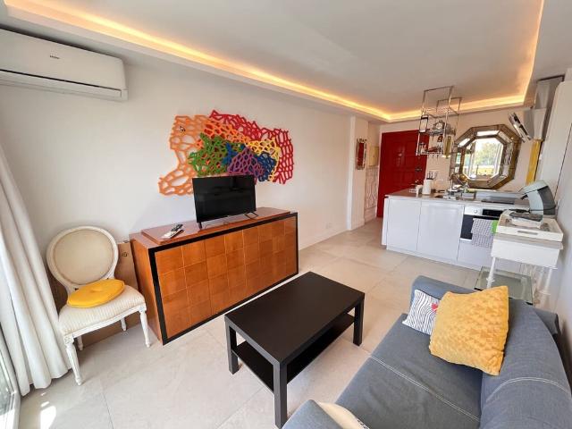 Apartment for rent in Carib Playa, Marbella, Málaga