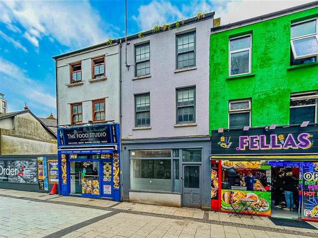 apartment for rent in Caroline Street, Cardiff, CF10 1FF