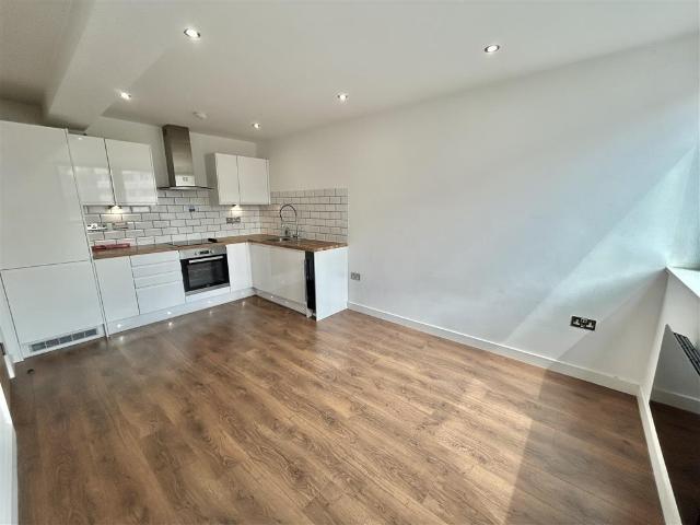 apartment for rent in Carlton Square, Nottingham, Carlton, Nottingham, Carlton