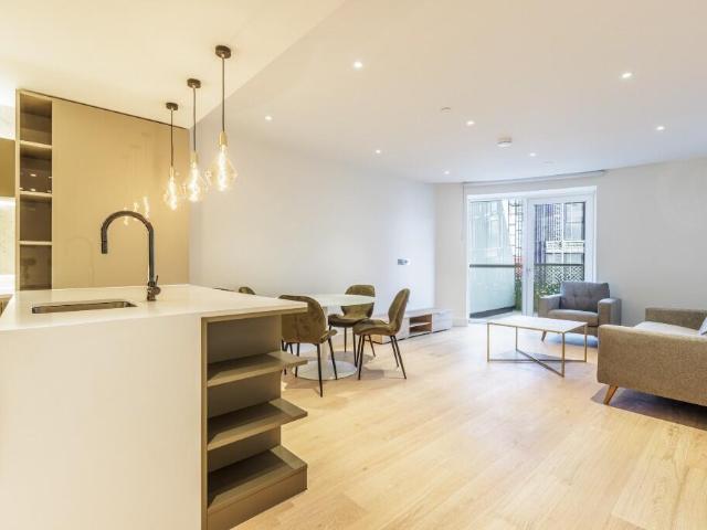 apartment for rent in Cascade Way, London, W12