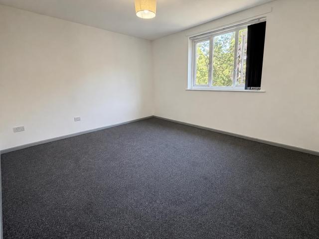 apartment for rent in Cecil Avenue, Bradford, Bradford