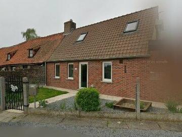 15 m2 apartment for rent in Celles