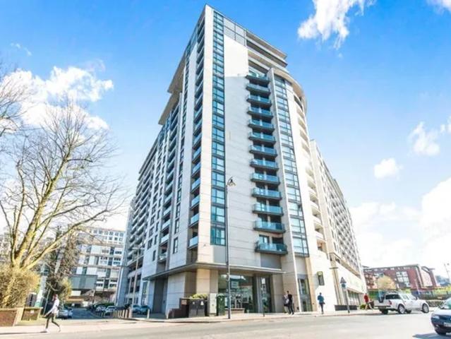 apartment,for rent in, Centenary Plaza, Holliday Street, Bir.