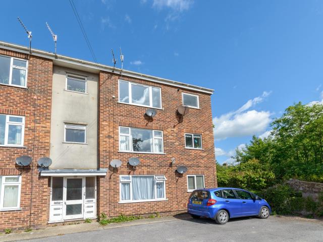 apartment for rent in Centurion Close, Salisbury, Salisbury