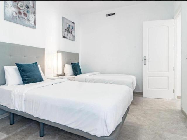 Apartment for rent in Chullera, Manilva, Málaga