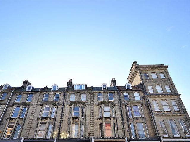 apartment for rent in Church Road, Hove, BN3