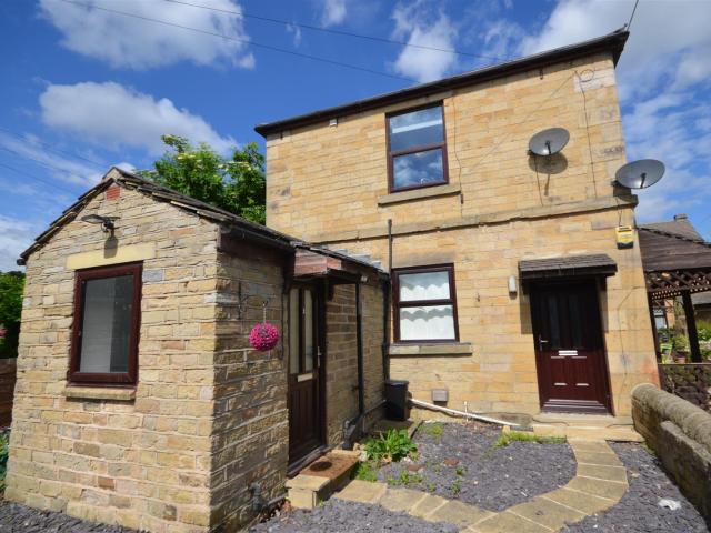 apartment for rent in Chadwick Fold Lane, Mirfield, WF14 8PW