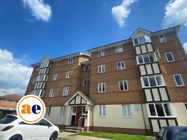apartment for rent in Chandlers Drive, Erith, DA8 1LW