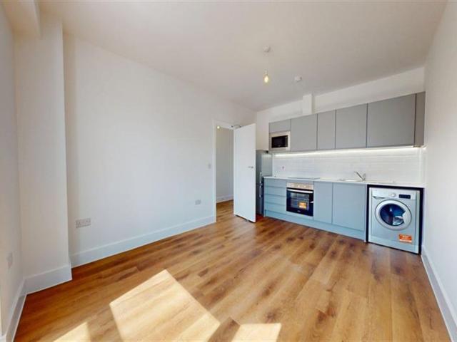 apartment for rent in Chantal House, 13 17 High Beech Road, Loughton, IG10