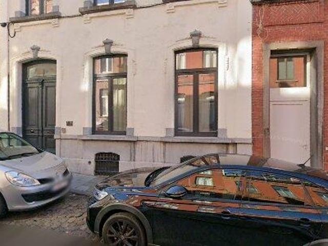 Apartment for rent in Charleroi