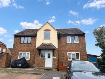 apartment for rent in Chatsworth Road, Swindon, Swindon