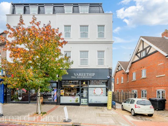 apartment for rent in Cheam Common Road, Worcester park, Worcester park