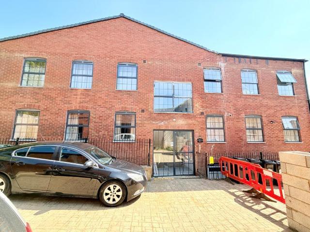 apartment for rent in Chequers Lane, Wellingborough, Wellingborough