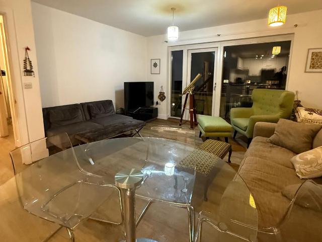 apartment for rent in Clapham Road, London, SW9 9AF