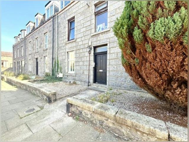 apartment for rent in Claremont Street, West End,Aberdeen,AB10 6QQ