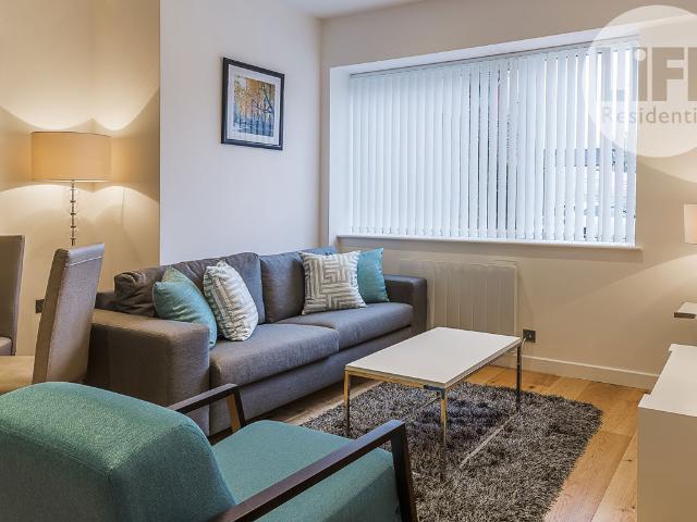 apartment for rent in Clayton Road, Hayes