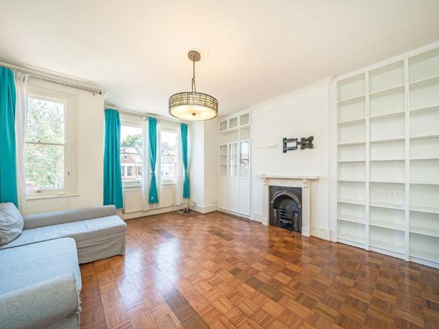 apartment for rent in Clive Road, Dulwich