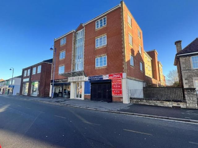 apartment for rent in Cricklade Road, SN2 8AB