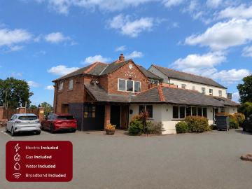 apartment for rent in Croeshowell, Llay