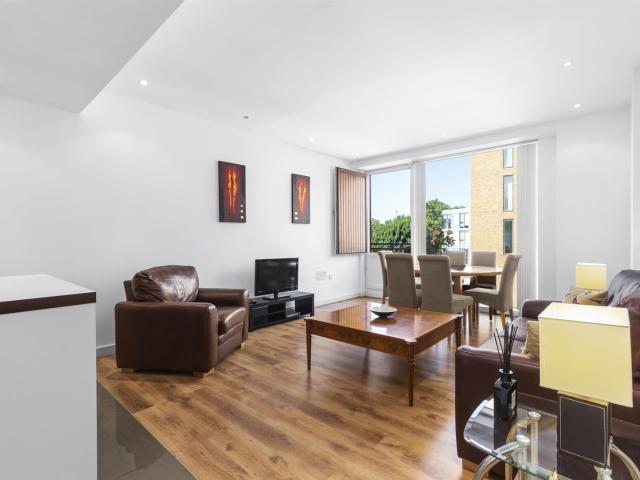 Apartment for rent in Cubitt Building,10 Gatliff Road, Grosvenor Waterside SW1