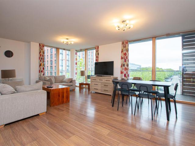 apartment for rent in Amethyst House, 602 South Fifth Street The Vizion, Milton Keynes, MK9