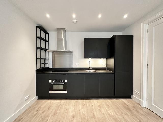 Apartment for rent in Amsterdam, De Baarsjes, Netherlands