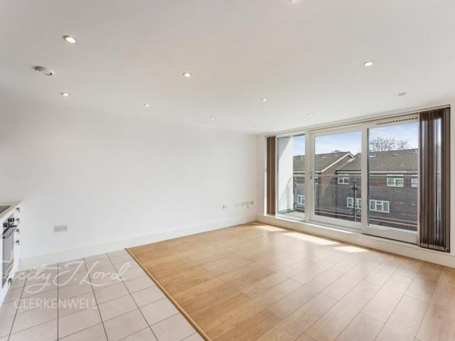 apartment for rent in Angel Wharf, Shepherdess Walk N1