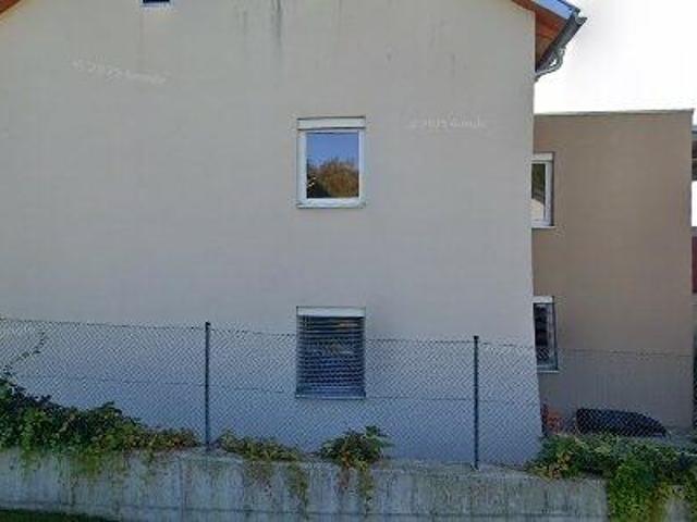Apartment for rent in Anger