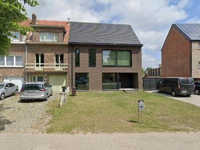 Apartment for rent in Aartselaar, Antwerp Province