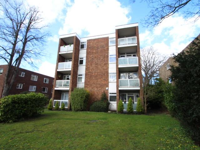 apartment for rent in Albemarle Road, Kent, Beckenham, Kent, BR3 5HW