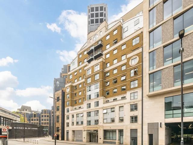 apartment for rent in Aldersgate Street, London, EC1A 4HU