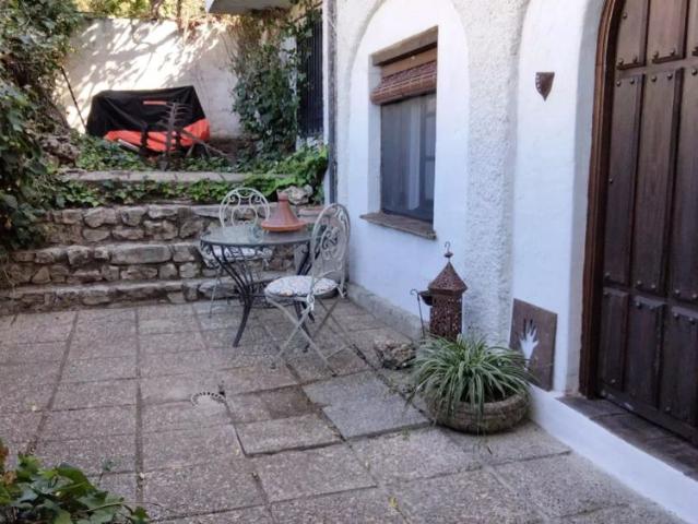 Apartment for rent in Alfacar, Granada, smoking and pets allowed
