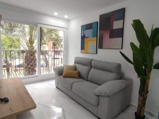APARTMENT FOR RENT IN ALICANTE MID SEASON
