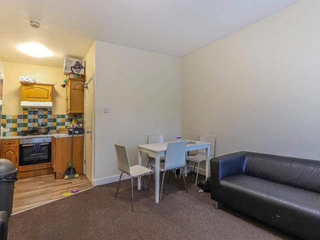 apartment for rent in Allensbank Road, Cardiff, CF14 3PN