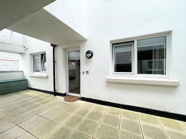apartment for rent in Apt 7, HOLIDAY LET, Peninsula Apartments, Causeway Street, Portrush, BT56 8AB