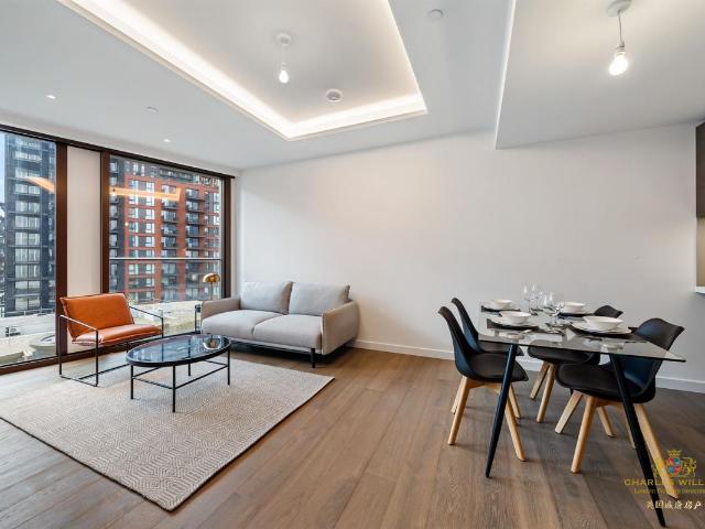 apartment for rent in Apartment B, 8 Carnation Way, London, SW8 5JD