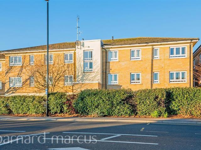 apartment for rent in Ashford Road, Feltham, Feltham