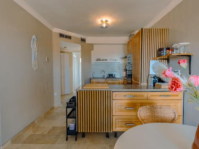 Apartment For Rent in Atalaya, Estepona