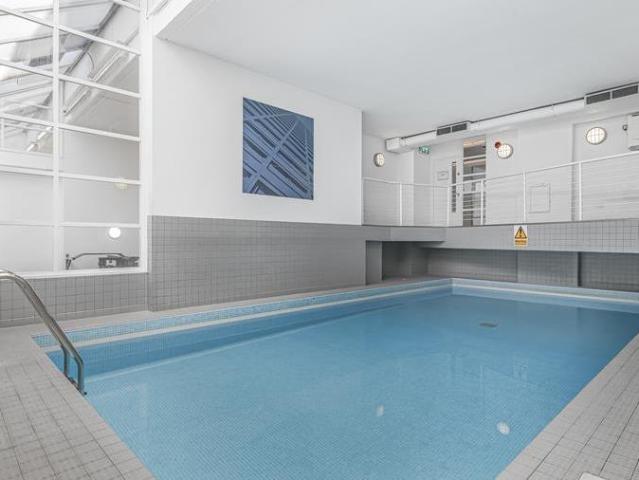apartment for rent in Austin Road, SW11