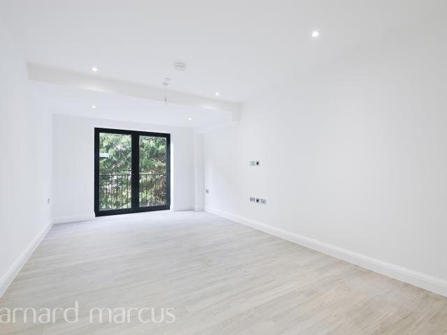 apartment for rent in Bolters Lane, Banstead, Banstead